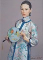 扇子を持つ少女 中国のチェン・イーフェイ